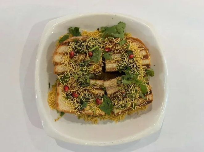 Vada Pav Sandwich